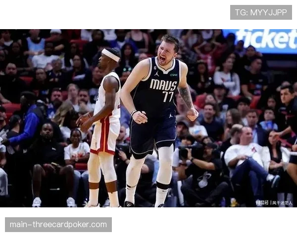 掘金128-118战胜马刺，约基奇三双助球队锁定西部第三